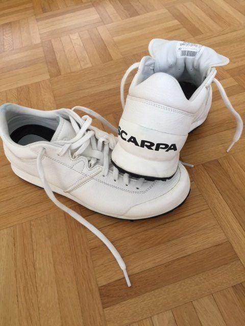 Scarpa Scarpe da donna: Sneaker "Scarpa" (Voll-Leder) Gr. 40 – Nuovo (secondo la descrizione) da Walenstadt venduto da ricamul 3