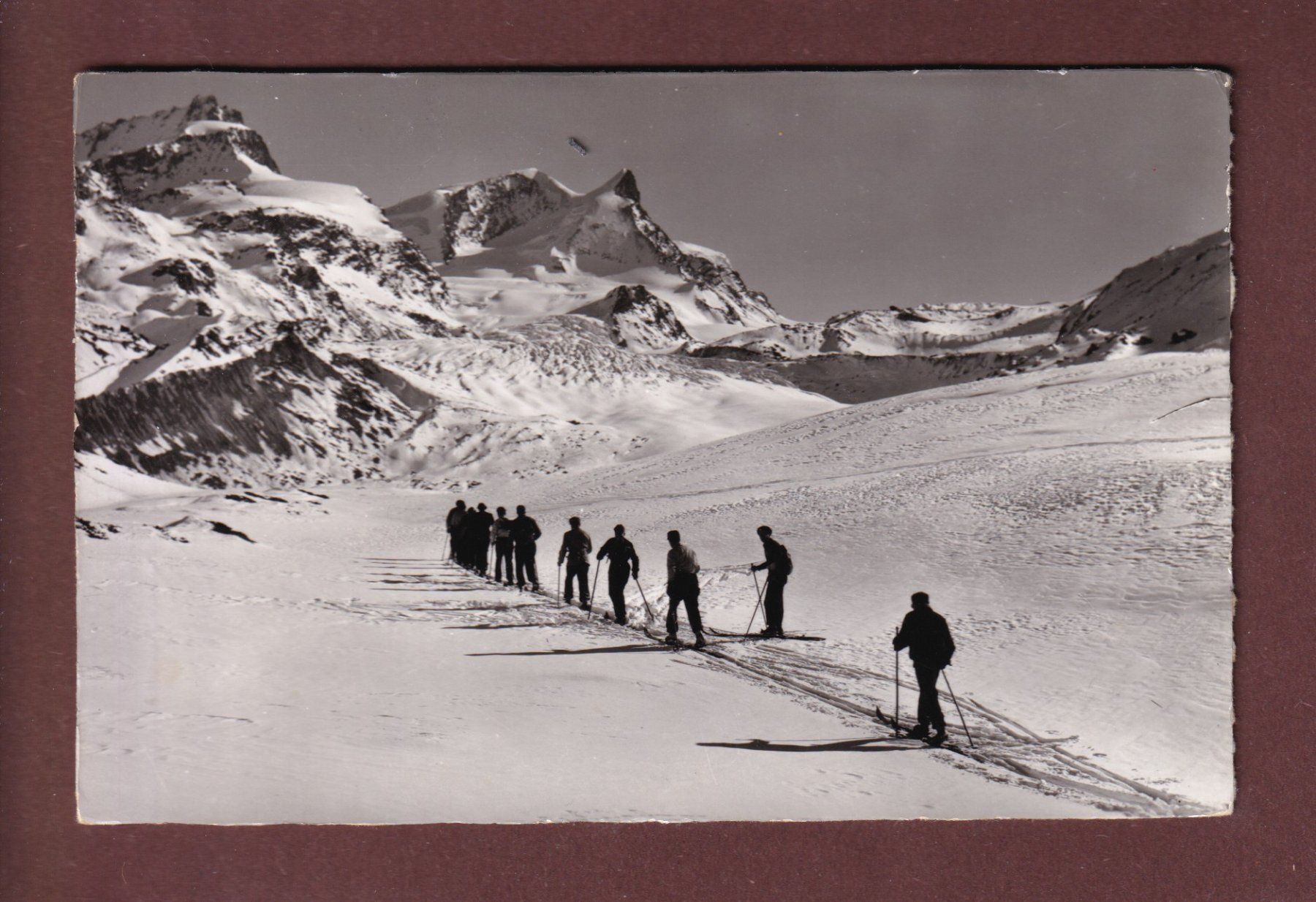 Cartoline postali: Zermatt - FINDELENGLETSCHER - Leute - 1957 – Usato da Pully venduto da nicecards-shop
