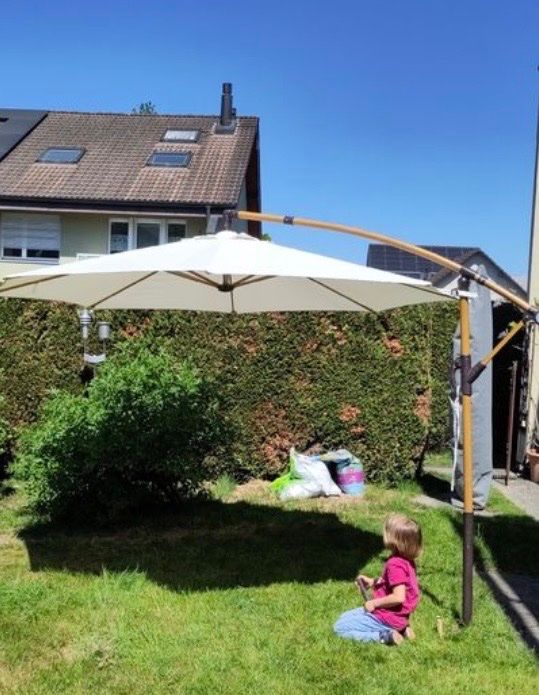 Ombrelloni: Sonnen Ampelschirm – Usato da Hunzenschwil venduto da laempli67 1