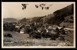 AK Oberdiessbach, Ortsansicht mit Kirche und Hügeln