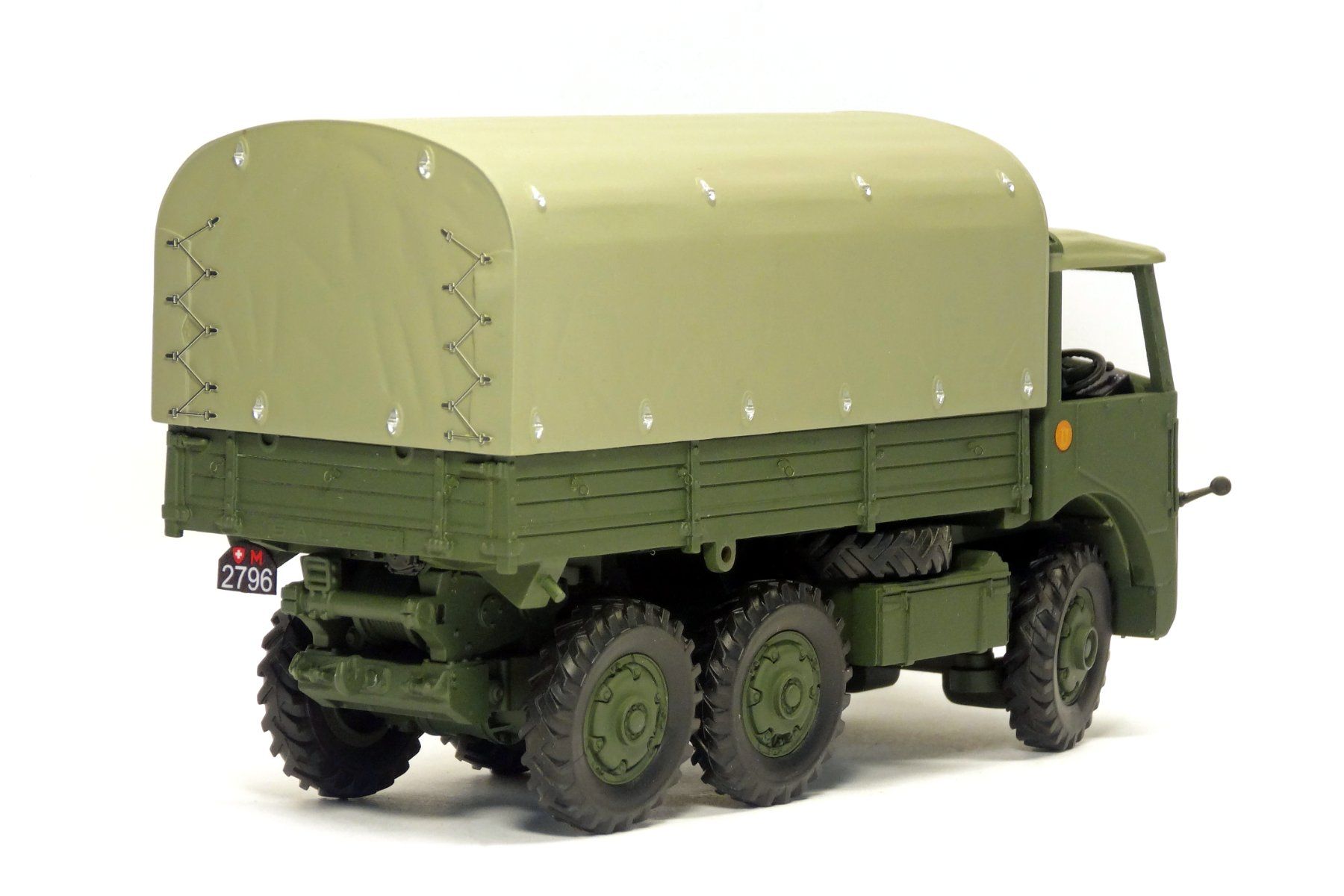 Kit di modellismo & Modellini statici: Saurer M6 Tannengrün 1:35 – Nuovo e nell'imballaggio originale da Lenk im Simmental venduto da AFM-Modellbau 1