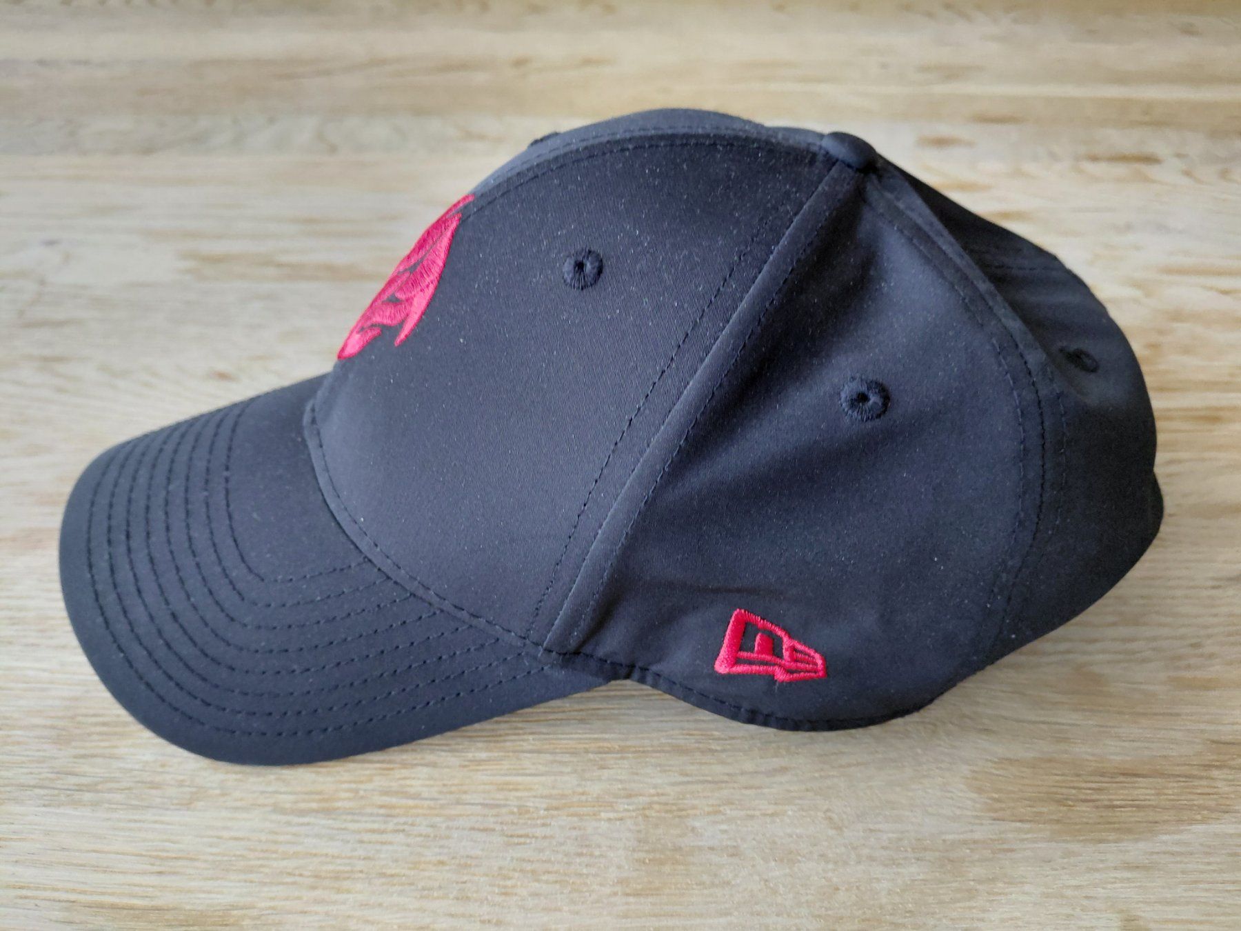 New Era Chapeaux, bonnets & casquettes: AC Milan Diabolo Cap – Neuf (Voir description) à Widnau par Hatsch31 1