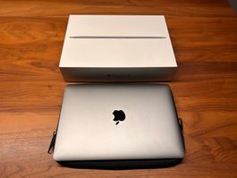 MacBook 12"