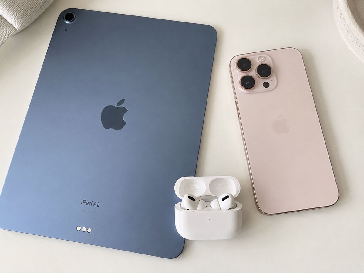 Apple Handys / Smartphones: Apple iPad, Iphone & Airpods pro – Neu (gemäss Beschreibung) aus Jonen von hel_kqp6