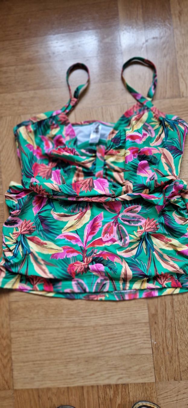 Beldona Costumi da bagno & Bikini: Tankini 2026 von Beldona – Nuovo (secondo la descrizione) da Wolfisberg venduto da vomBerg01 3