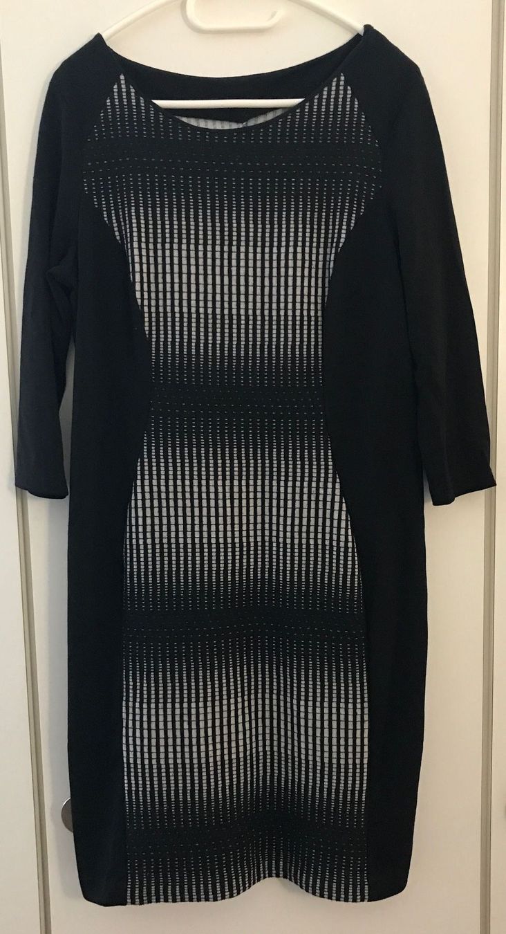 Vestiti: Strickkleid Grösse 36/38 – Usato da Ennetmoos venduto da Tabakfrei