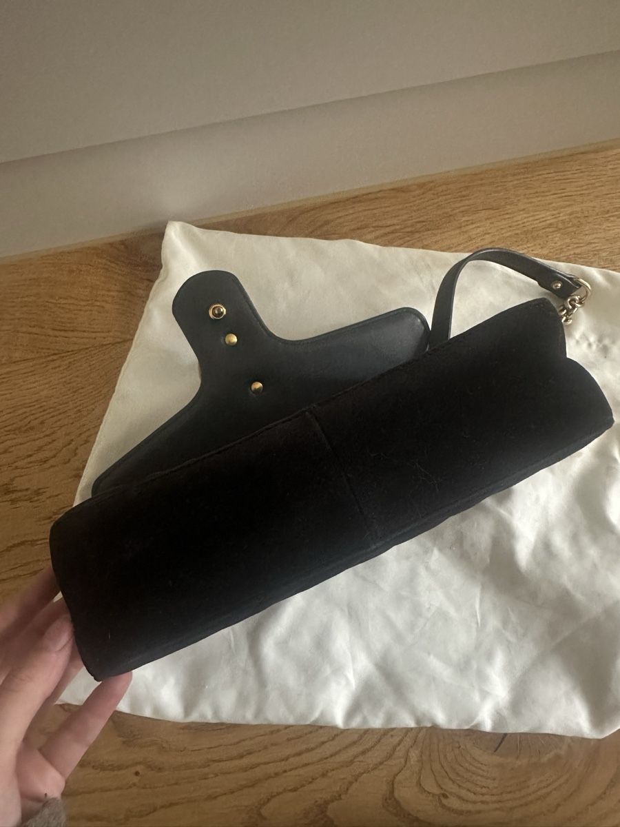 Gucci Borse da donna: Gucci Marmont Samt schwarz small – Usato da Zürich venduto da ann_6wjf 2