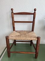Kinderstuhl aus Holz Tessiner Stil braun gebraucht