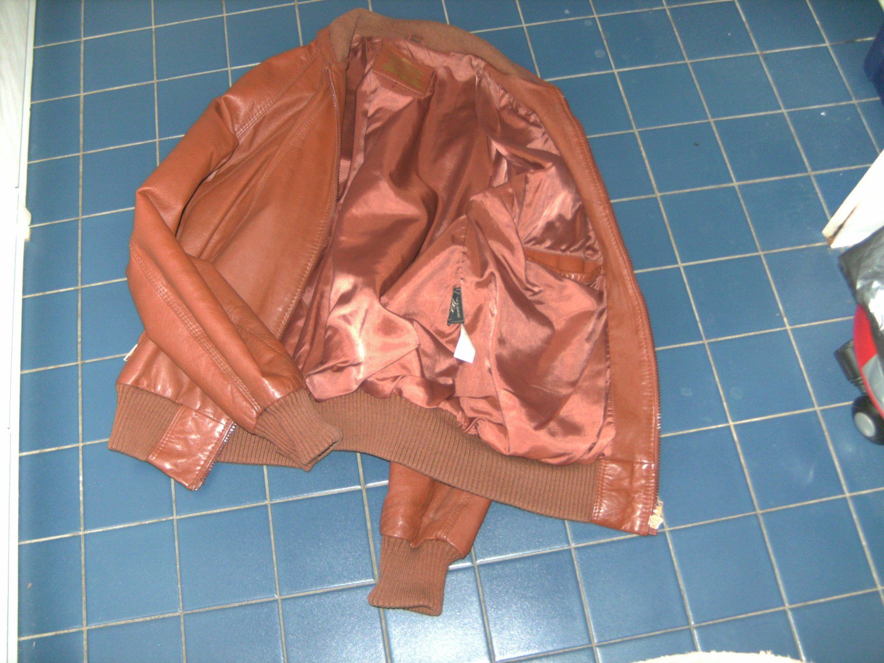Giacche: Echtleder Jacke – Usato da Andeer venduto da JDOGG 2
