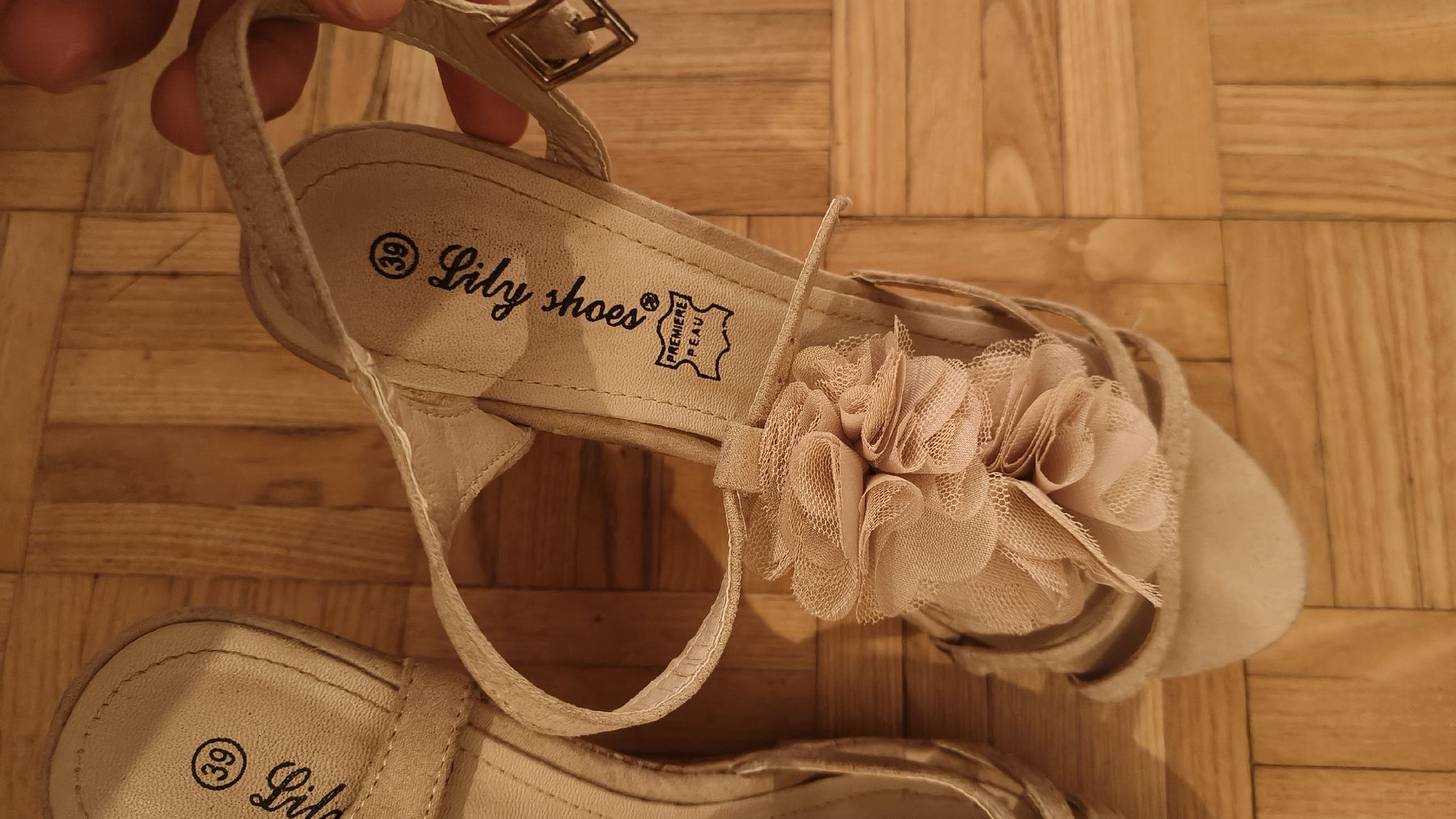 Scarpe da donna: Schuhe 39 wie neu – Nuovo (secondo la descrizione) da Zürich venduto da Fabienne.S01