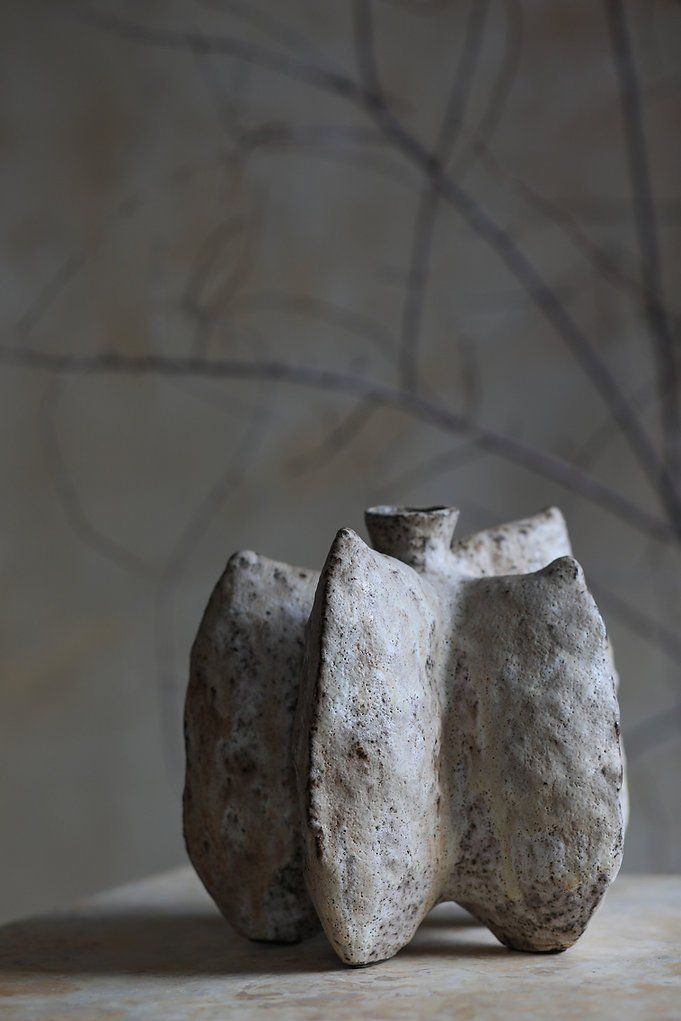 Vasi & Recipienti: Objet en Céramique – Nuovo e nell'imballaggio originale da NYON venduto da artnetgallery