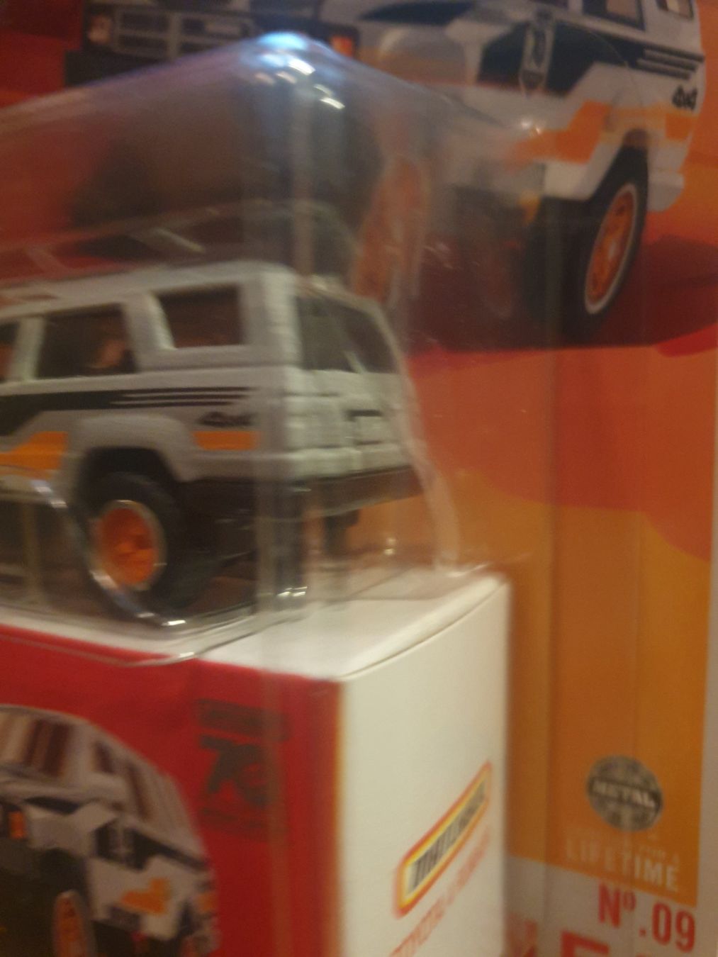 Matchbox Modellini d'auto: Matchbox TOYOTA 4RUNNER – Nuovo e nell'imballaggio originale da Oftringen venduto da Rotor 5