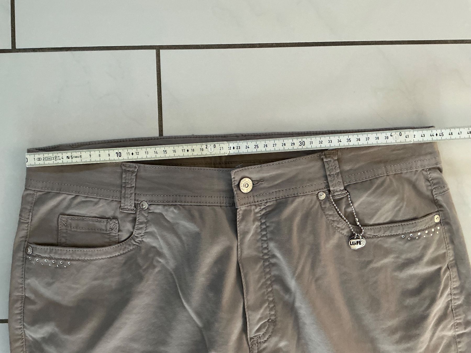 Hosen: Anna Montana 3/4 Hose neu Gr.44 – Neu und originalverpackt aus Biel-Benken BL von Sahra1 3