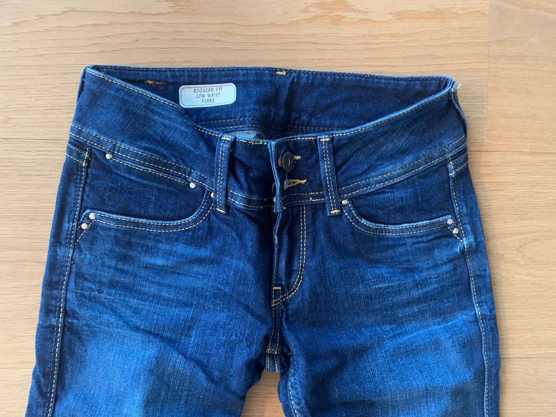 Pepe Jeans Jeans: Jeans Pepe Jeans, dunkelblau, Gr. 24/30 – Usato da Signau venduto da stalder-langenegger 1