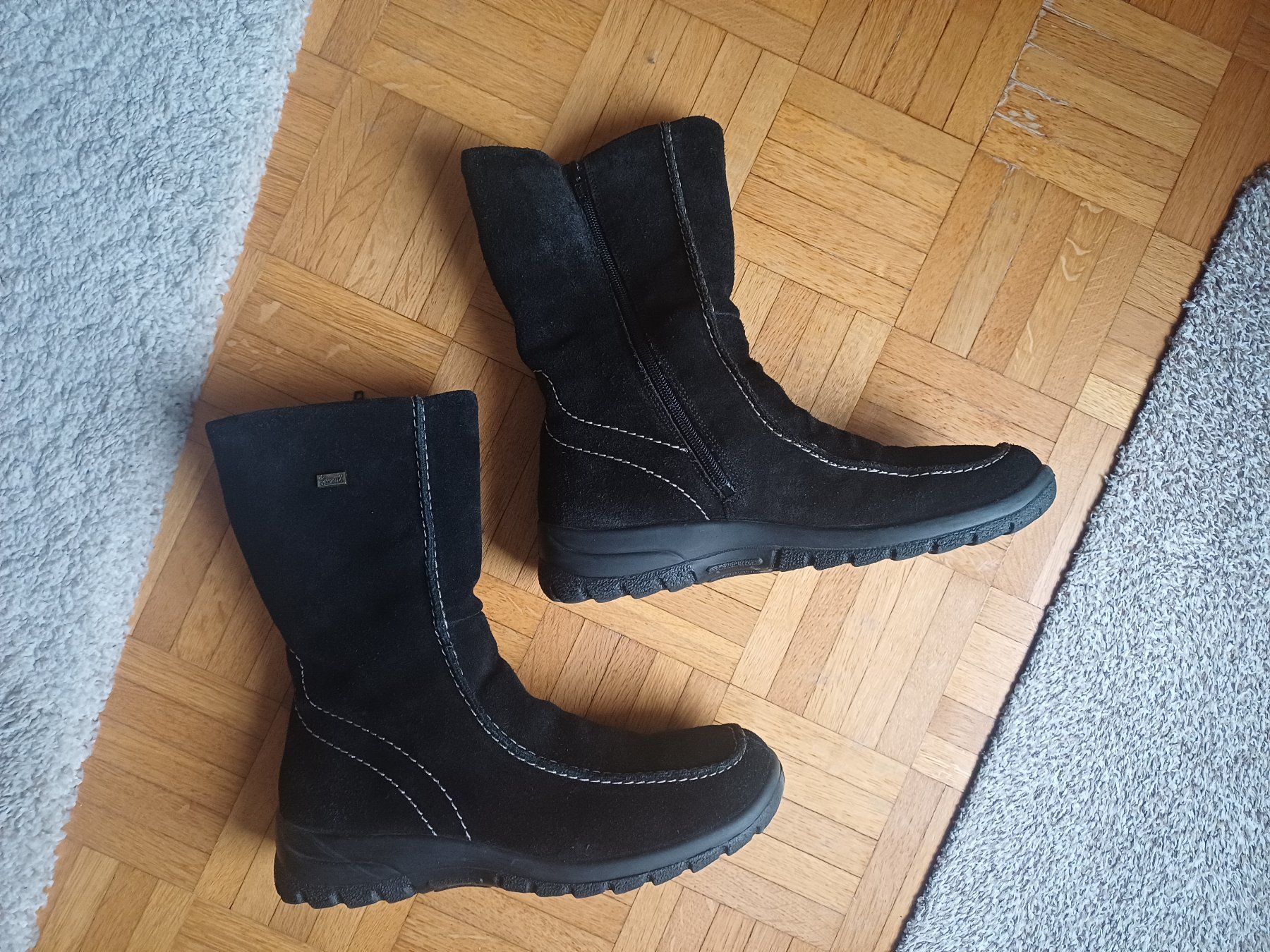 Rieker Scarpe da donna: Neuwertiger Rieker Winterstiefel mit Lammfellfutter Gr. 41 – Usato da Jona venduto da nad_fzb6 2