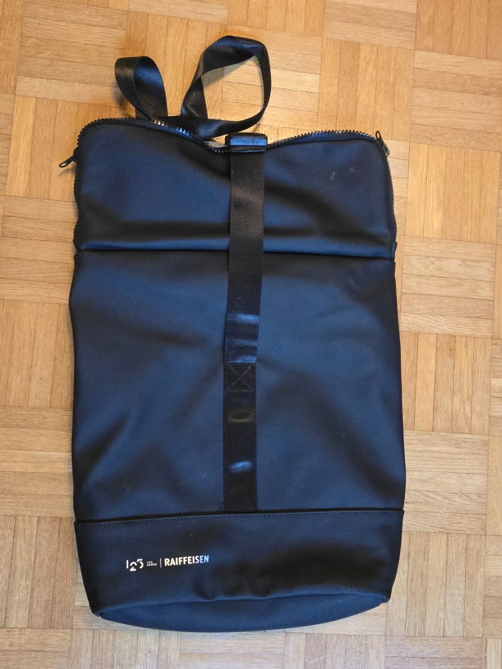 Zaini: Rucksack Vinga Baltimore Raiffeisen – Usato da Wallisellen venduto da theblacksheep