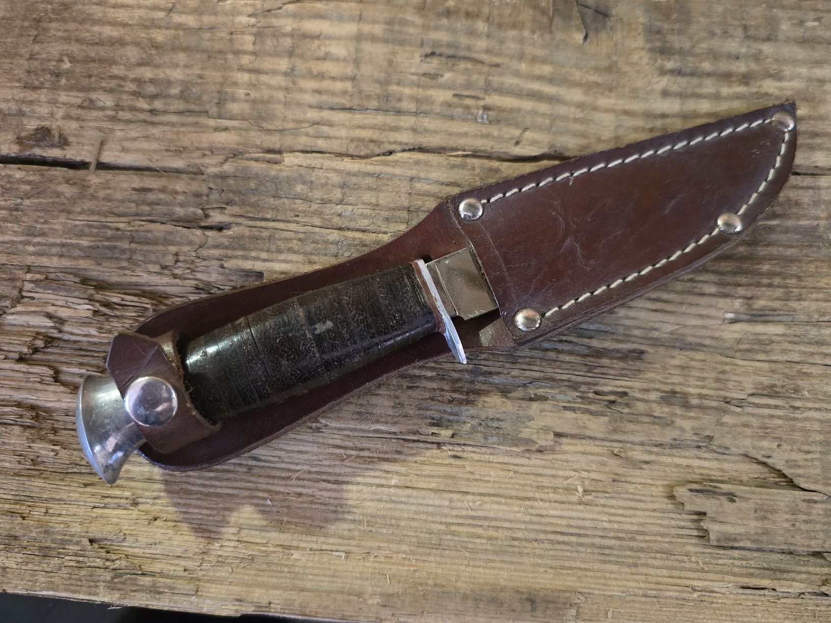Zubehör: Messer mit Lederscheide, Jagdmesser, gebraucht 19cm. – Gebraucht aus Walkringen von Vanuca 2