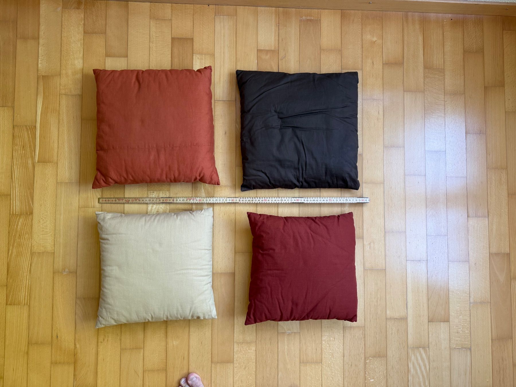 Sonstige Tischwäsche: Patchwork-Quilt ca.205 x 145cm + 4 Kissen, handgefertigt – Gebraucht aus Horgen von Xhystos 4
