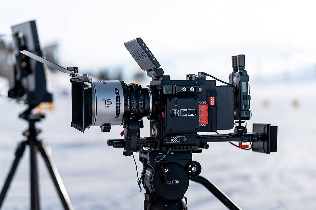 Objektive: DZO PAVO 2x anamorphic lenses EF / PL – Gebraucht aus Montreux von JonathanViey