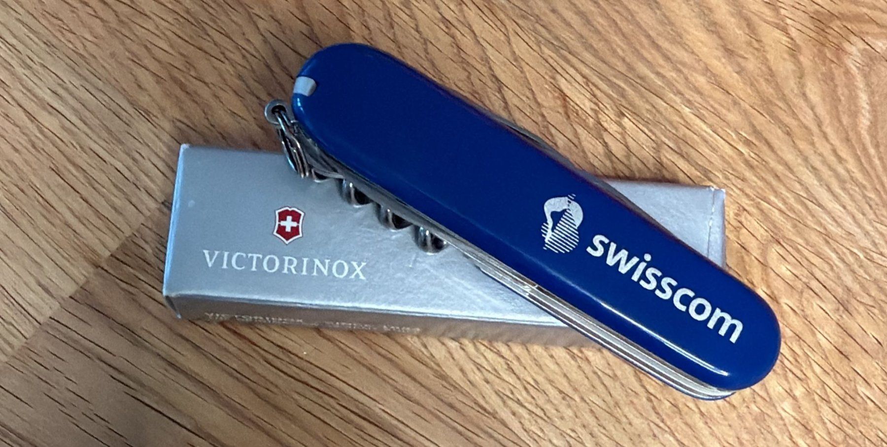 Victorinox Taschenmesser: VICTORINOX SWISSCOM SACKMESSER – Neu und originalverpackt aus Zürich von Frei-Occasionen 6