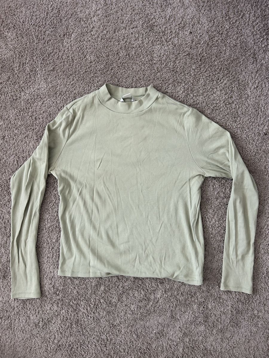 Monki Top: Monki Shirt | Grösse M – Nuovo (secondo la descrizione) da Kloten venduto da lga_zy7n