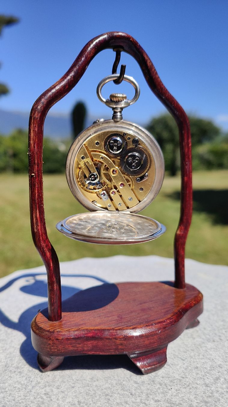 Orologi: montre école d horlogerie  – Usato da Meyrin venduto da olico01 2