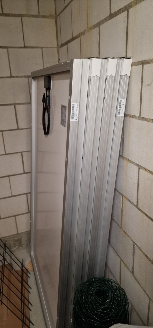 Solargeräte und Solarprodukte: Solarpanel – Neu (gemäss Beschreibung) aus Breitenbach von VL_10 1
