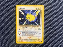 Pokemon Pikachu non Holo Neo Genesis