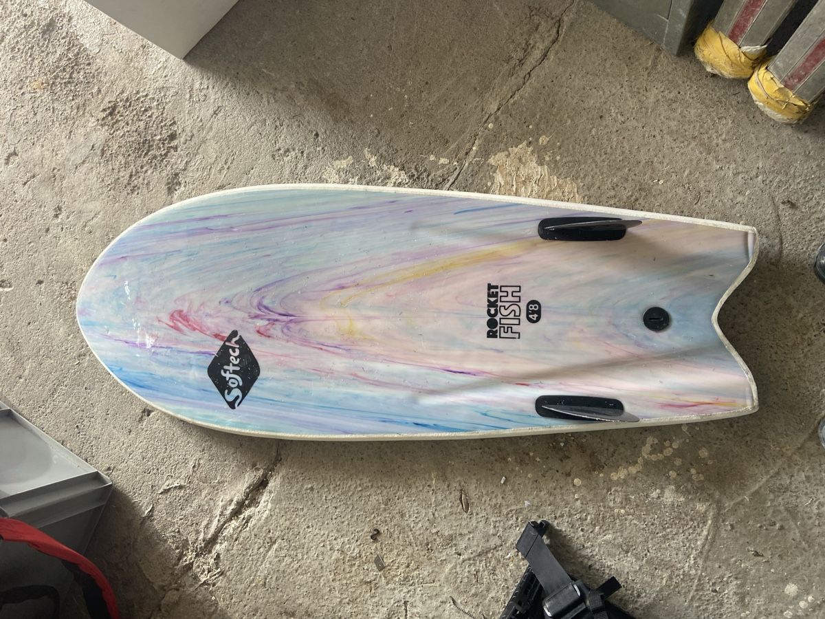 Softech Rocket Fish 4'8 Surfboard (Gebraucht) in näfels für CHF 50