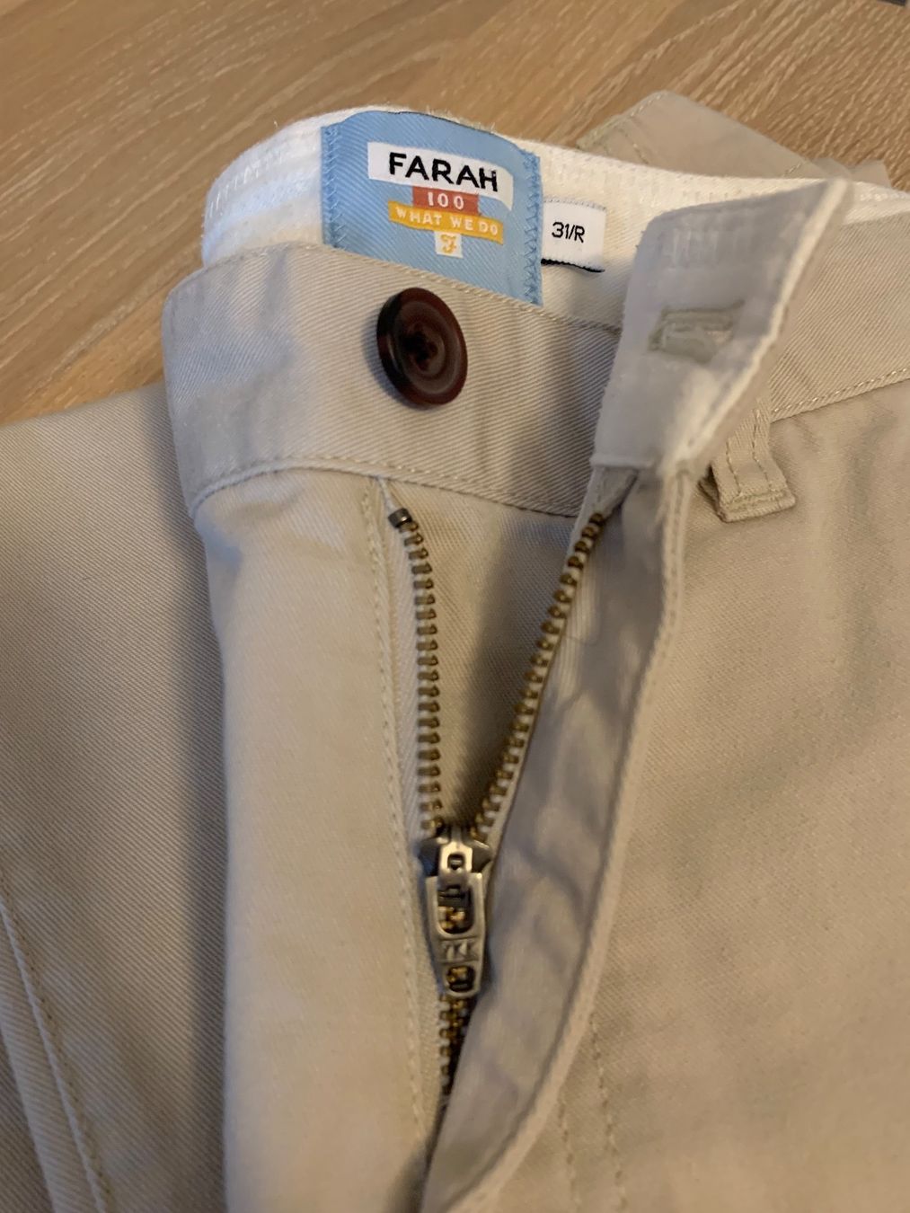 Pantaloni: Chino Hose – Usato da Winterberg ZH venduto da vanilleinspiration 2