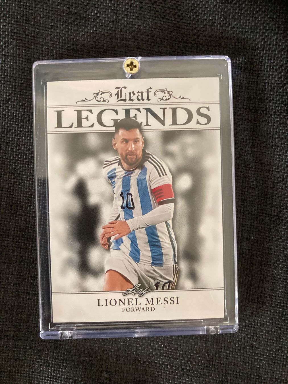 Sammelbilder & Trading cards: Lionel Messi Argentinien Leaf Legends Plakette – Neu und originalverpackt aus Reinach BL von RetroGamesSportsMore 3