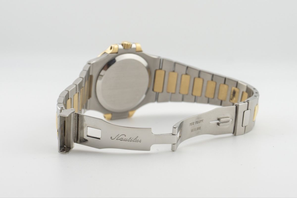 Patek Philippe Orologi: PATEK PHILiPPE NAUTiLUS 3800/01 - EXTRAIT DES ARCHIVES + BOx – Usato da Genève venduto da kea_wkz2 7