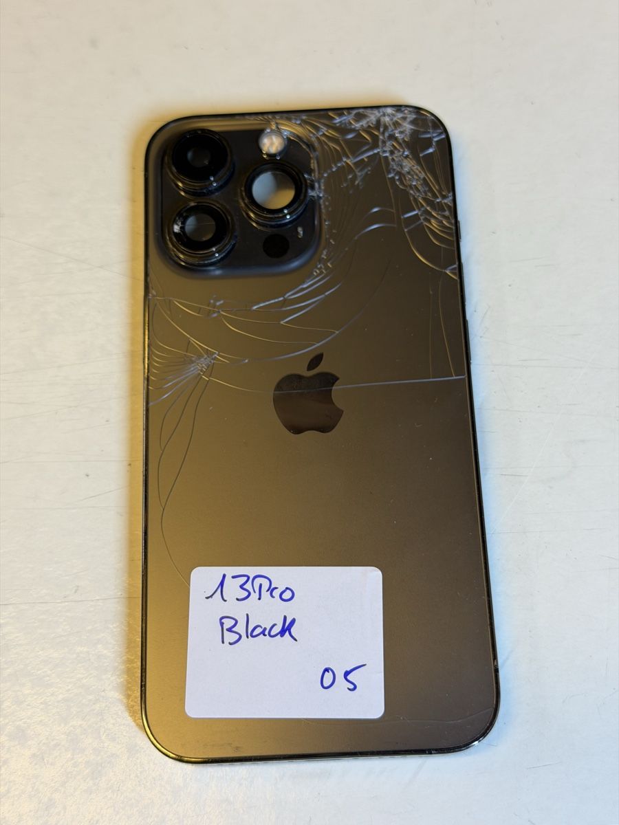 Apple Portables: iPhone 13Pro Gehäuse  – Défectueux à Chur par beverlyone 1