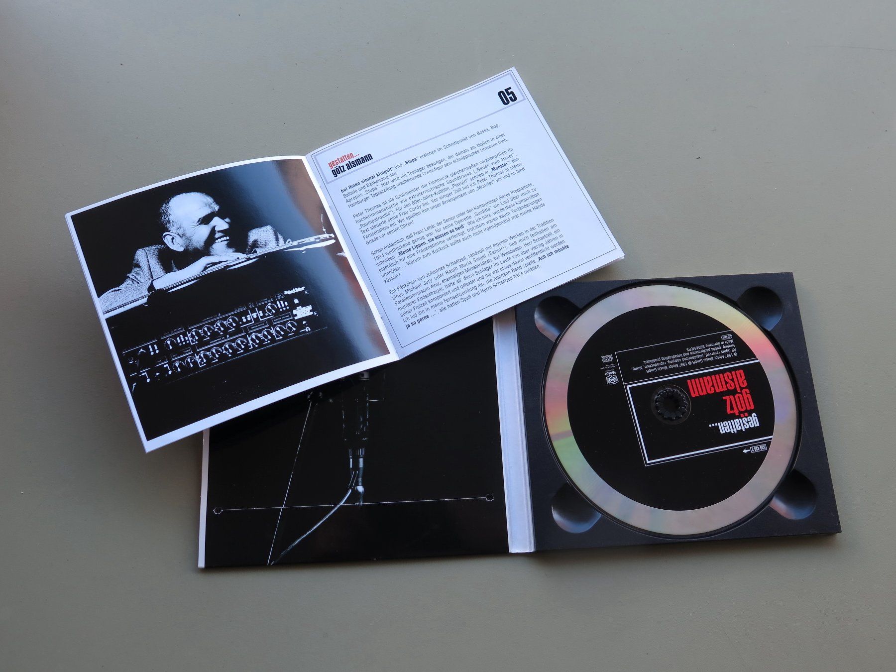 CD: (p) CD GöTZ ALSMANN: Gestatten... 1997 – Usato da Bern venduto da Balzamico 2