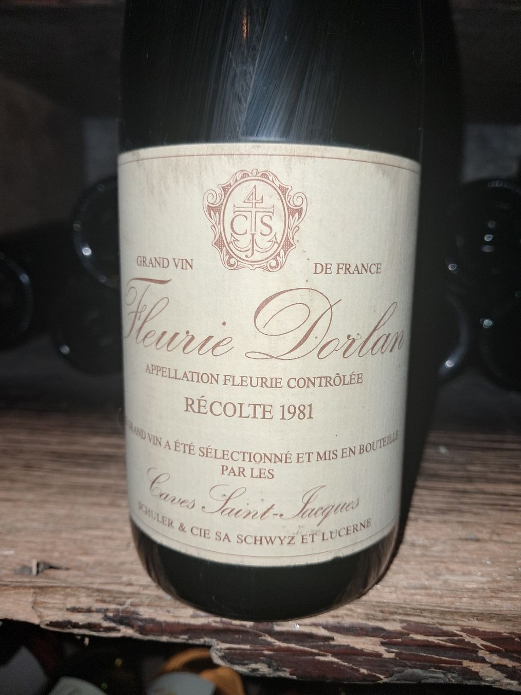 Vino: Fleurie "Dorlan" de la récolte 1981 – Nuovo e nell'imballaggio originale da Le locle venduto da juliensaran 1