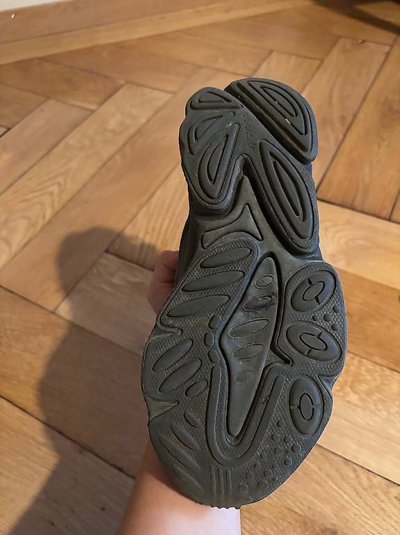 Adidas Scarpe da donna: Adidasschuhe in Grösse 39 1/3 – Usato da Bern venduto da viddra 2