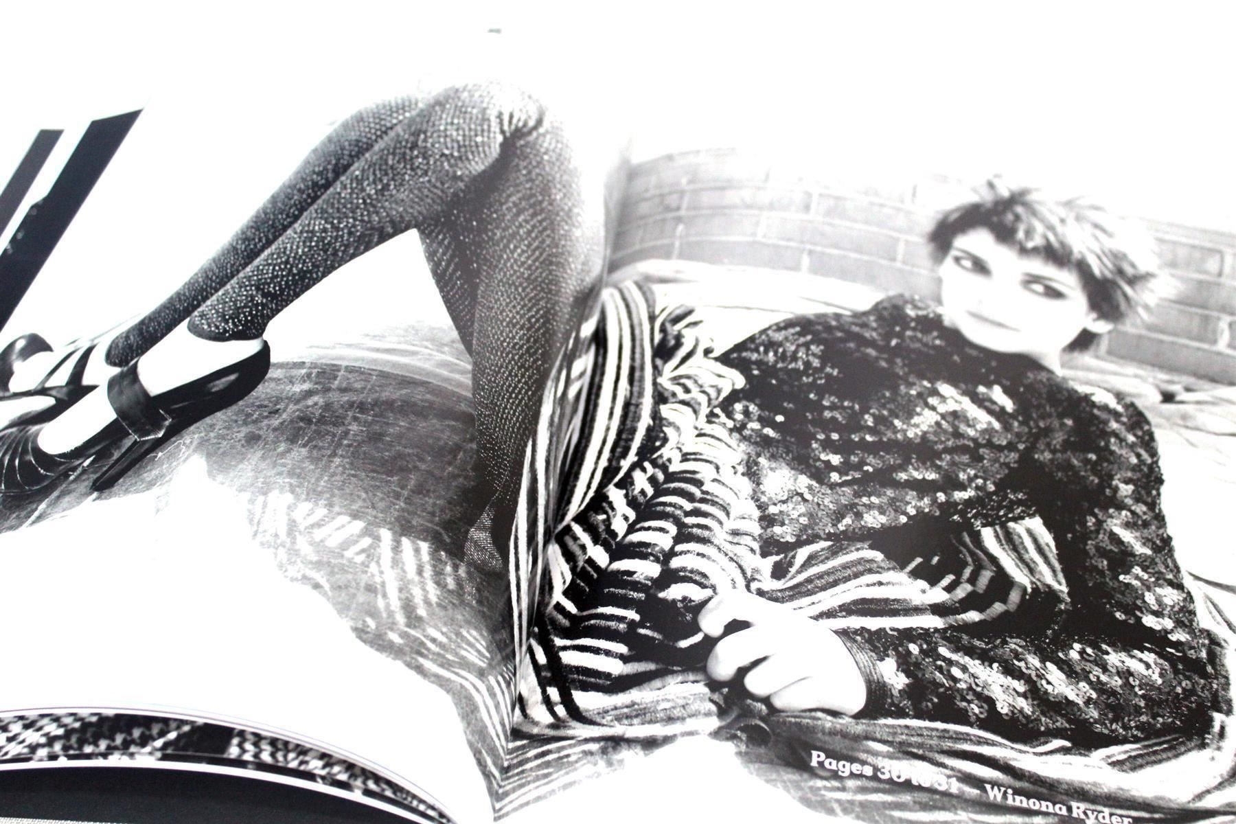 Foto & Immagini: JEFFERSON HACK: Another Portrait Book. Edition 7L, EA. 2007 – Usato da Bern venduto da Rare-Books 9