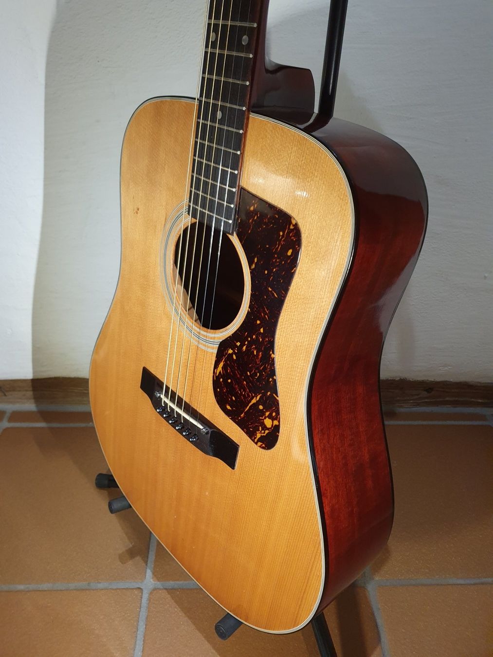 Strumenti musicali: Western Gitarre Ariana 9040 – Usato da Winterthur venduto da NorrSydGuitars 5