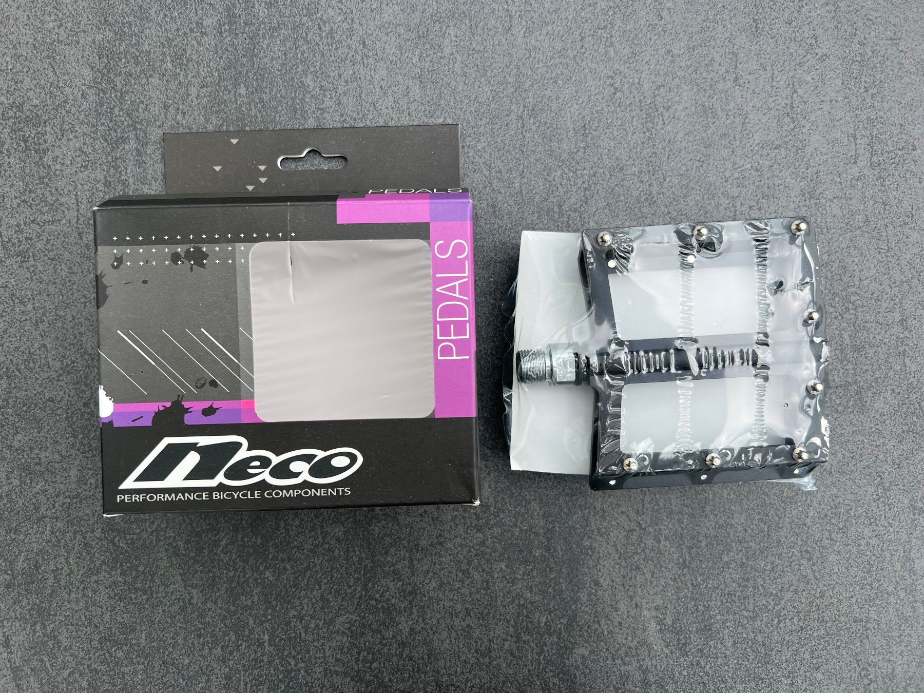 Ersatzteile: Pedals Neco 1 Paar NEU – Neu und originalverpackt aus Altendorf von Moto1