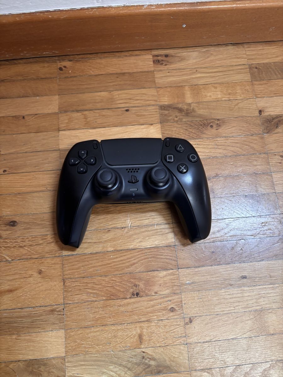 Sony Consoles: PS5 mit Laufwerk – D'occasion à Hinwil par gra_bs7c 4