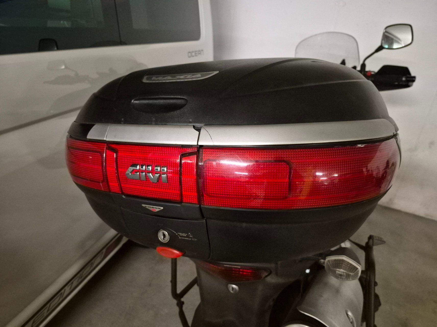 Suzuki Touring: Suzuki V-Strom DL 650 – D'occasion à Waltenschwil par Hoipfnuesel 5