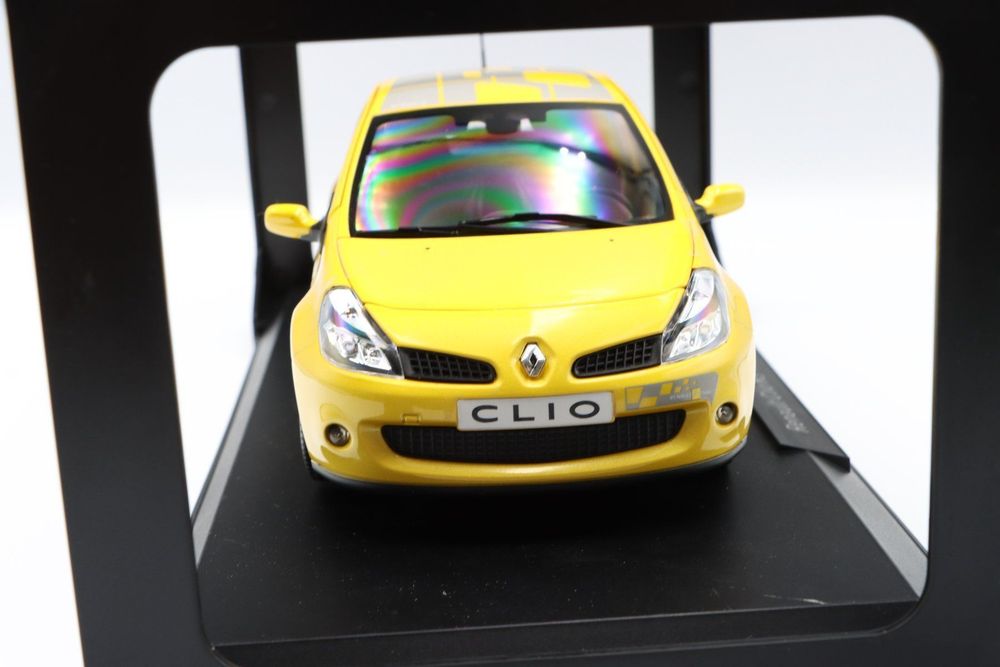 Renault Clio RS F1 Team 2007 1:18 Norev | Acheter sur Ricardo