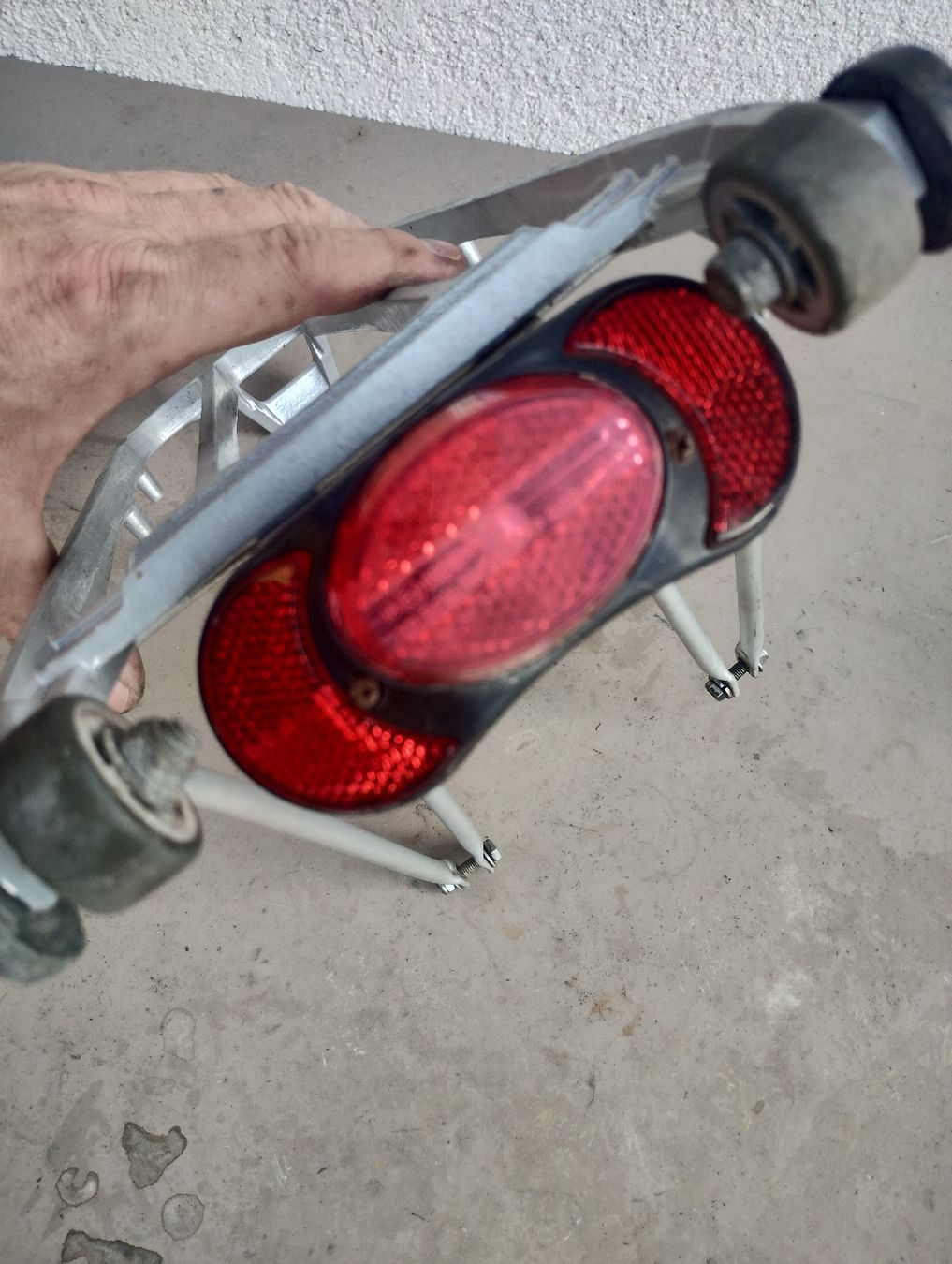 Pezzi di ricambio: Brompton Gepäckträger – Usato da Oetwil am See venduto da Kukuxumusu 2