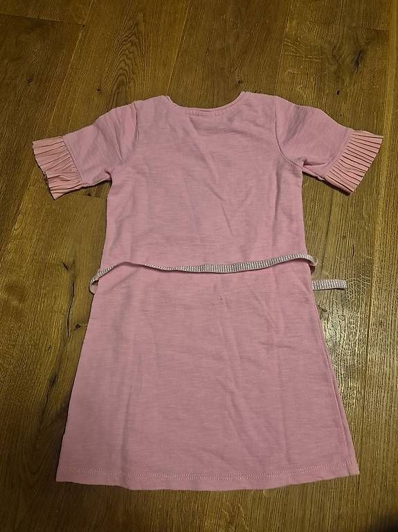 S.Oliver Vestiti & Gonne: Original S Oliver Mädchenkleid neu Grösse 122 – Usato da Koppigen venduto da abu_5syv 1