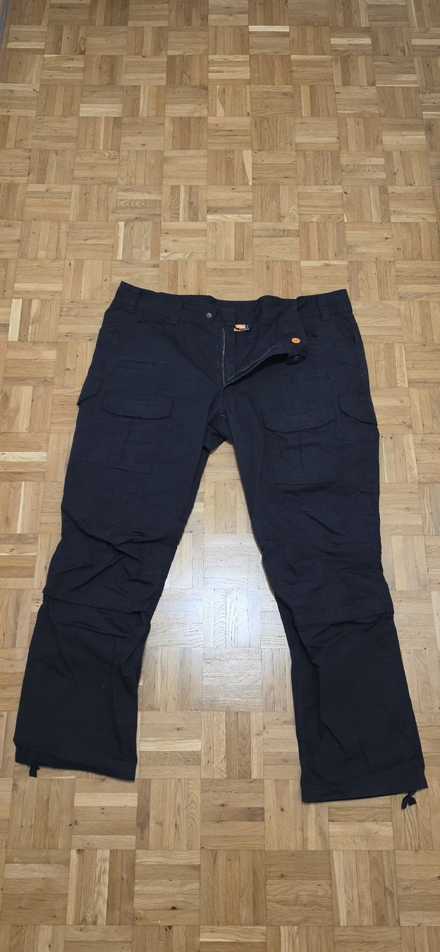 Pantaloni: 2x pantalon cargo PENTAGON - taille 58 – Nuovo (secondo la descrizione) da Lausanne venduto da Ari-92