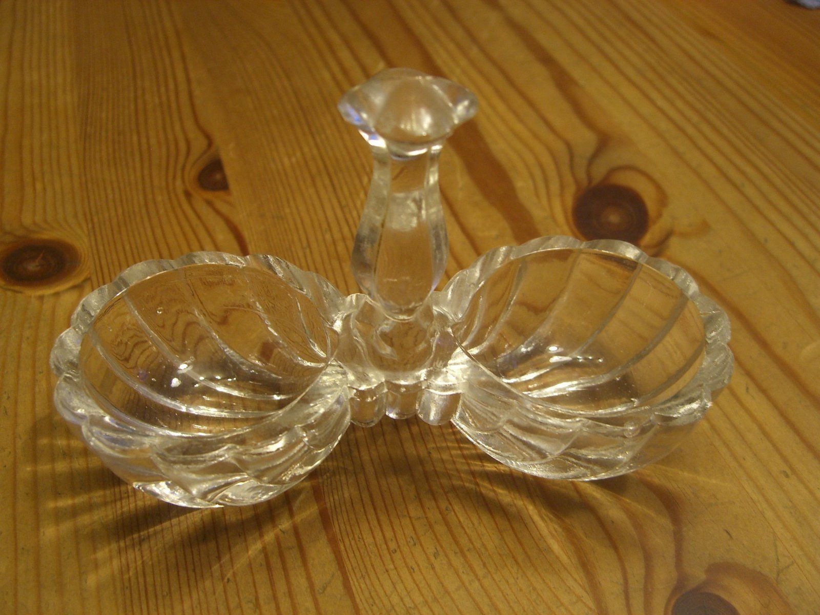Gläser: hübsche,alte Menage,Salz+Pfeffer a.Glas – Gebraucht aus Winterthur von Ghandi5 2