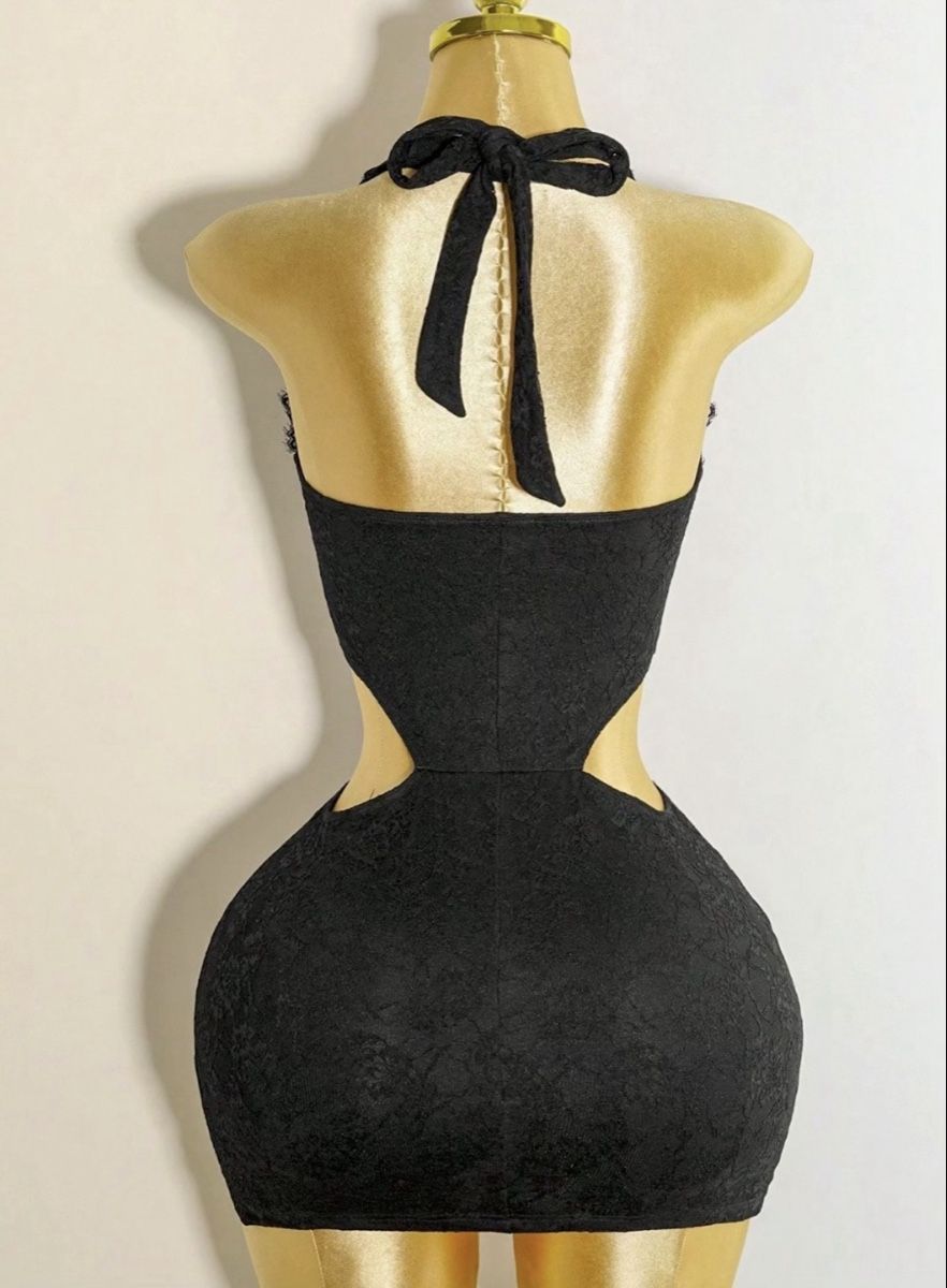 Kleider: Robe noire courte dentelle découpée taille XL  – Neu (gemäss Beschreibung) aus Lausanne von jos_h7ql 2