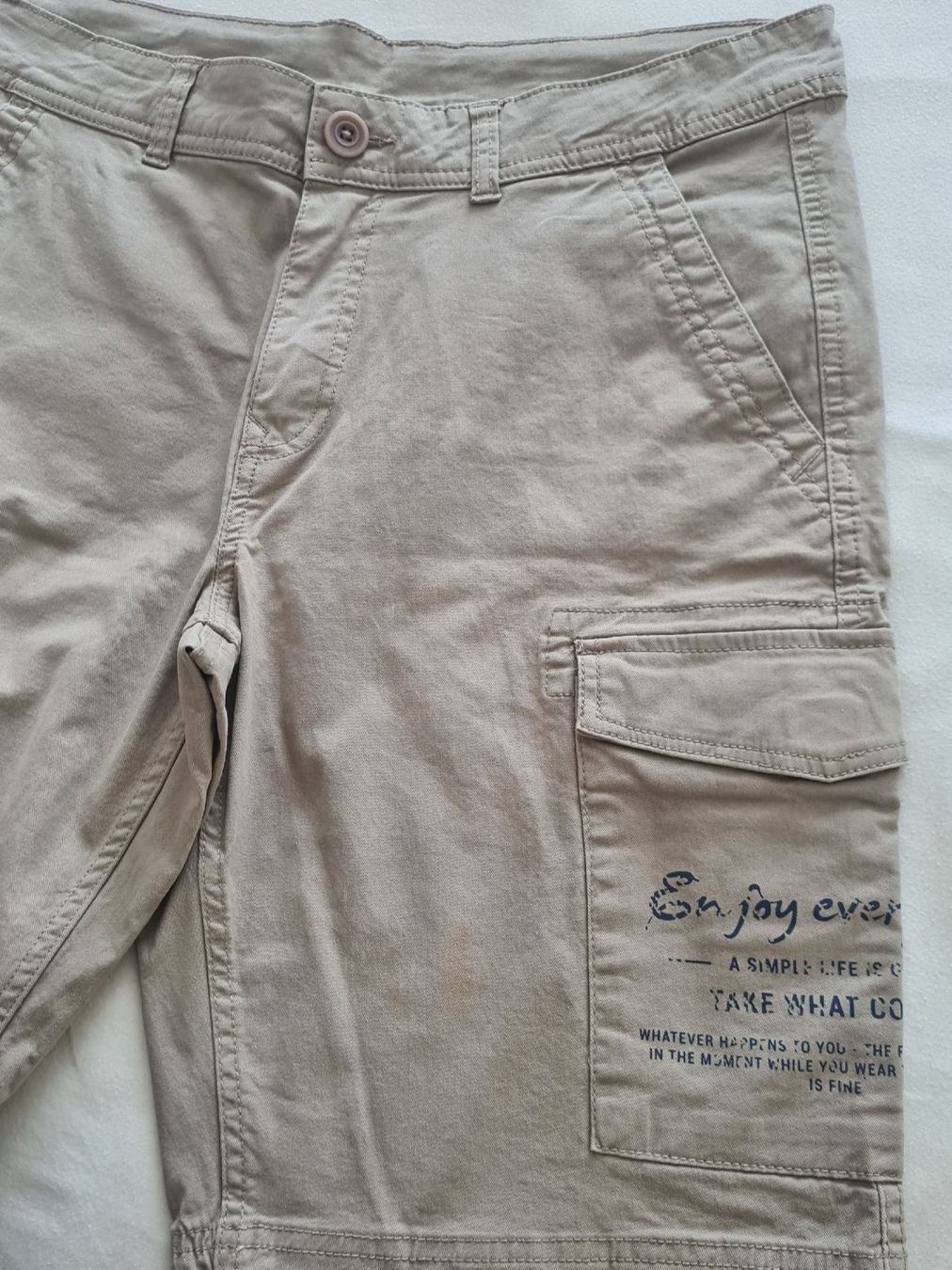 Pantalons: Shorts Gr. 40 Hellbraun – D'occasion à Steinen par turbogeiss99 1