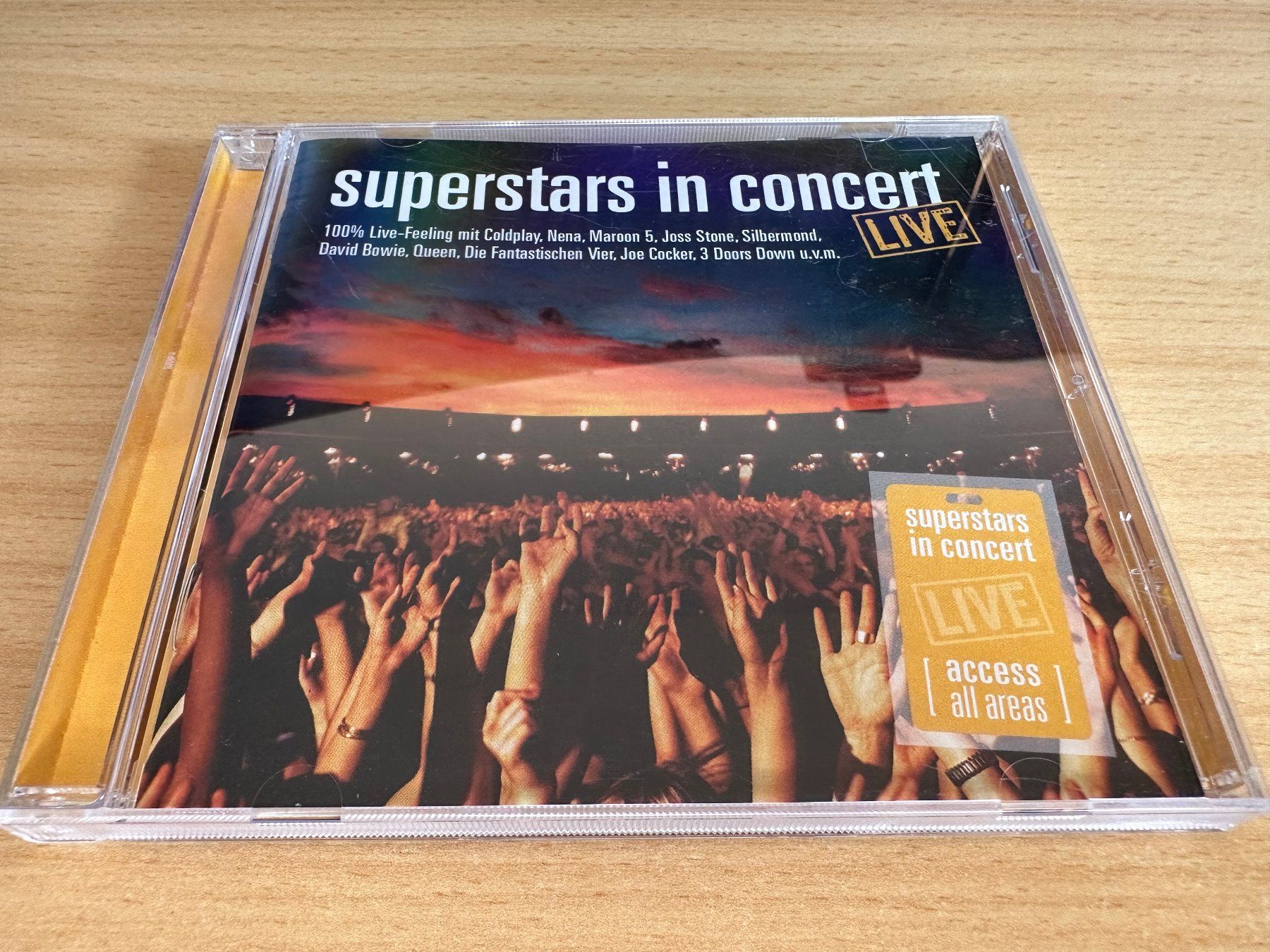 CD: Superstars In Concert Live – Usato da Rikon im Tösstal venduto da Alpenmutz