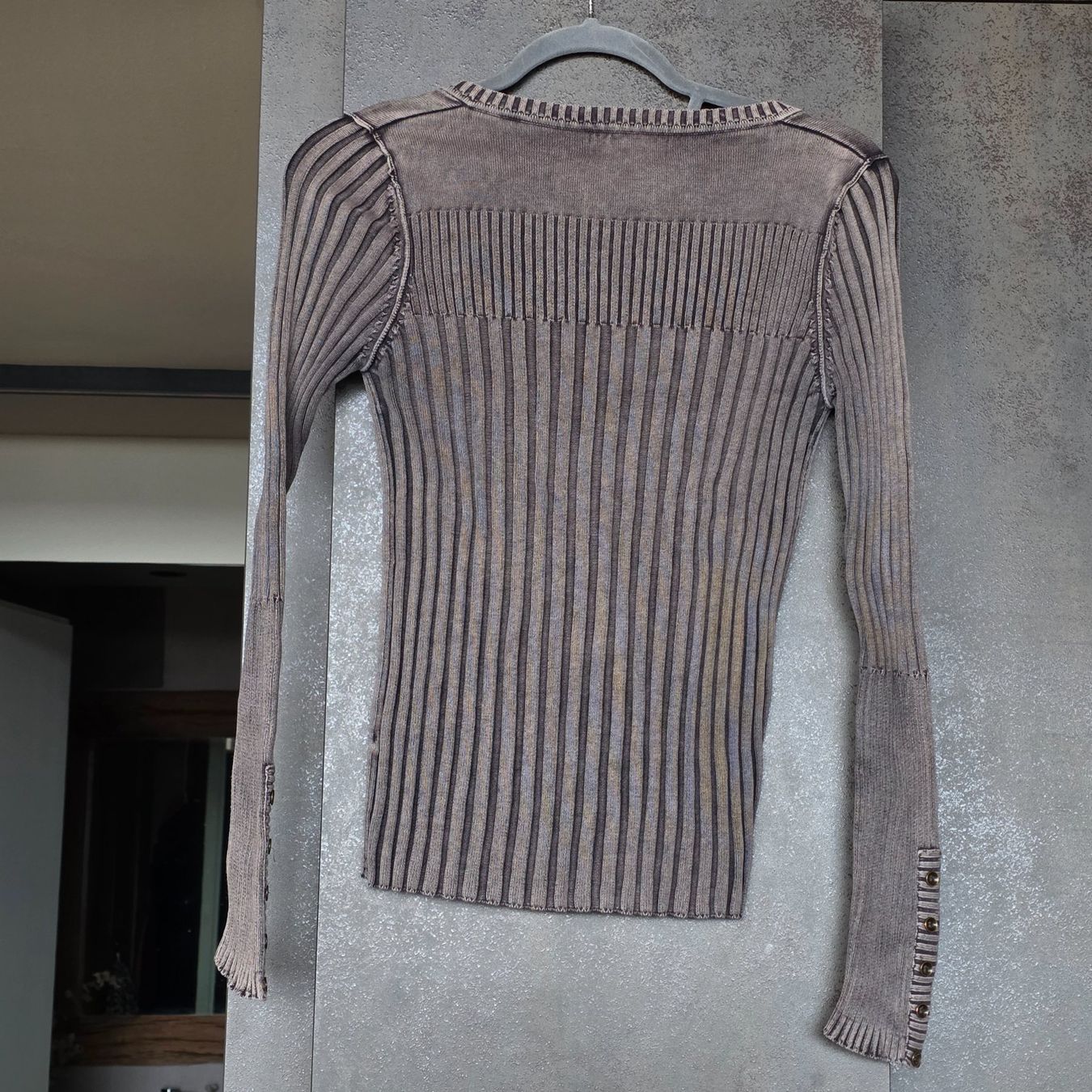 Nile Maglioni & Felpe: 🐸 NILE PULLOVER M GERIPPT TAUPE / ANTHRAZIT – Nuovo (secondo la descrizione) da Môtier (Vully) venduto da Frogs 4